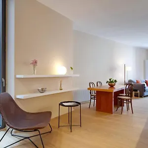 Flateli Rei Marti 1 , Girona Spain