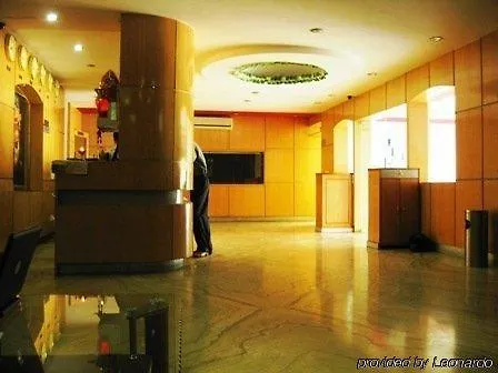 Fabexpress Grand Shoba Hotel New Delhi