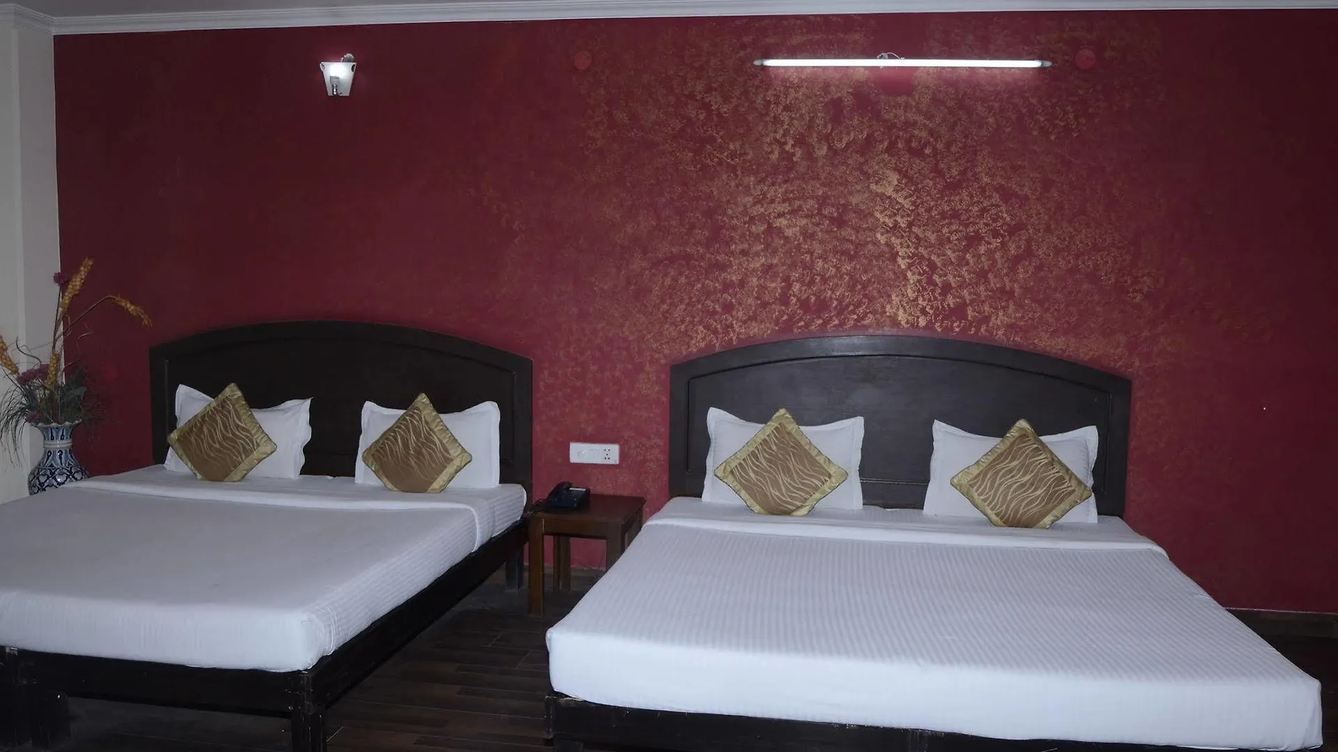 Fabexpress Grand Shoba Hotel New Delhi India